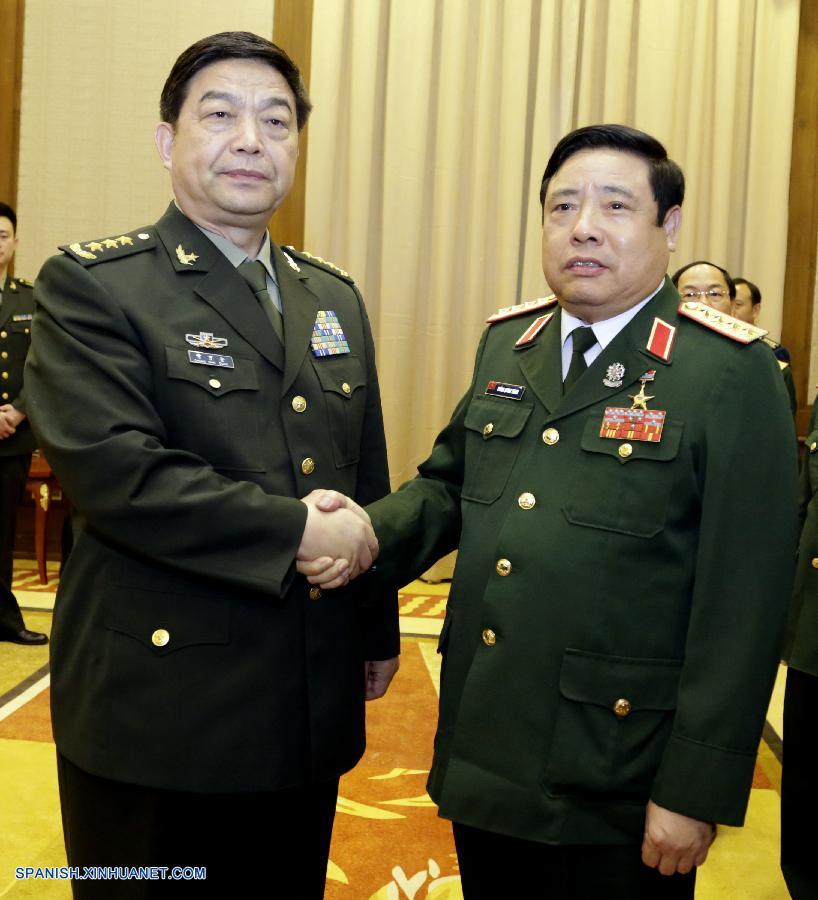 Consejero de Estado chino se reúne con ministro de Defensa vietnamita en Myanmar