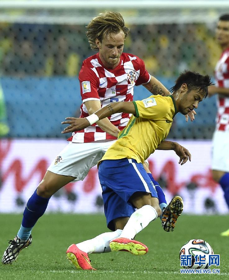 MUNDIAL 2014: Neymar ayuda a Brasil a vencer a Croacia 3-1 en partido inaugural