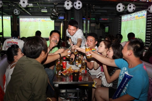 El cambio horario es un mal para los fanáticos chinos del fútbol