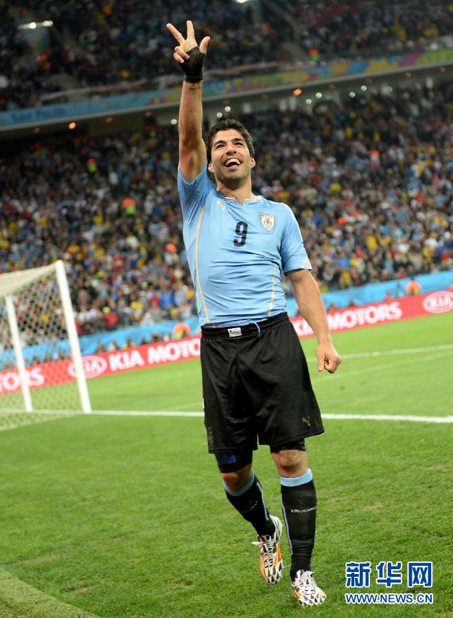 MUNDIAL 2014: Suárez responde críticas con goles