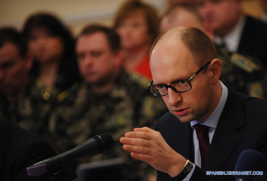 Primer ministro de Ucrania presenta su renuncia
