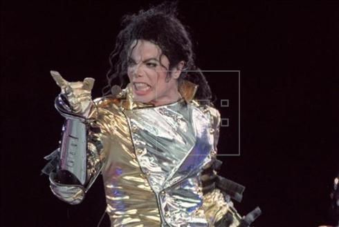 En Twitter el nuevo vídeo musical de Michael Jackson
