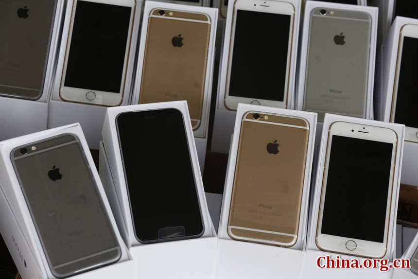 Policía de Hong Kong destapa trama de contrabando de iPhone 6