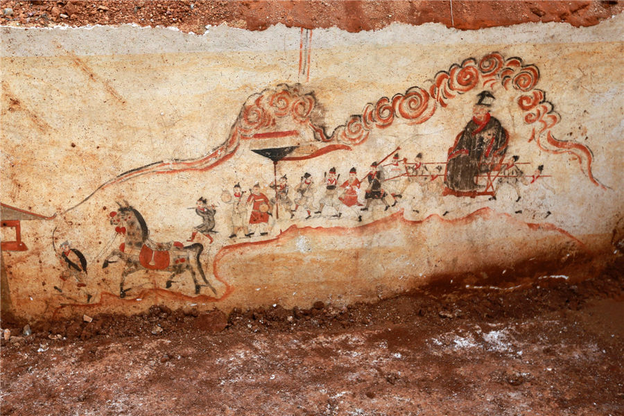 Encuentran murales de colores en una tumba de Hunan