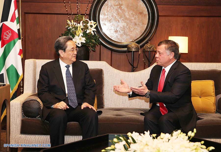 China y Jordania acuerdan profundizar cooperación pragmática integral