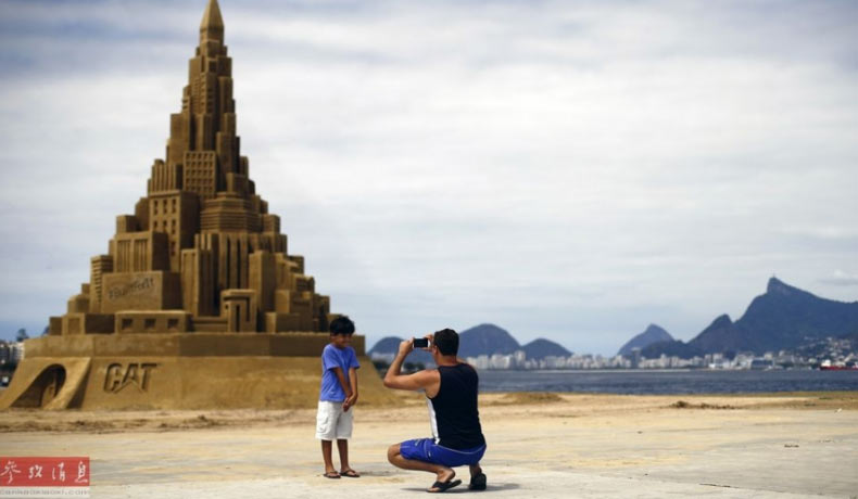 Brasil ostenta el castillo de arena más grande del mundo 4