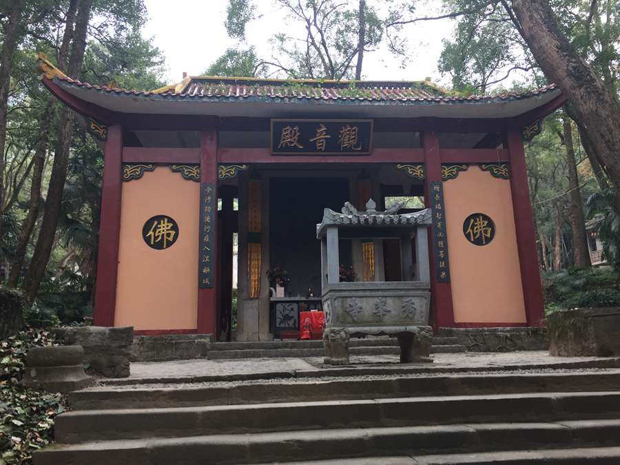 Lushan, montaña sagrada del budismo, con hermosos paisajes y reliquias culturales 11