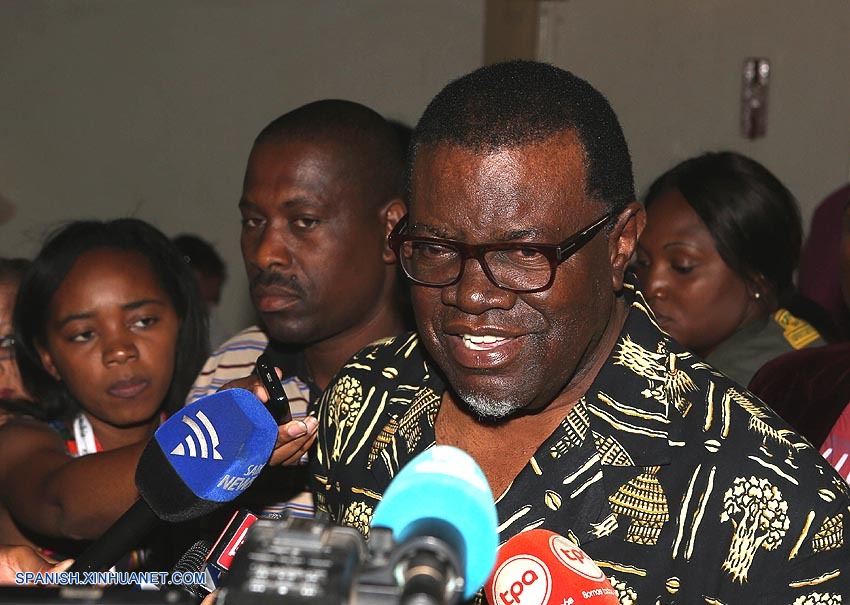 Partido gobernante de Namibia gana elección presidencial y parlamentaria