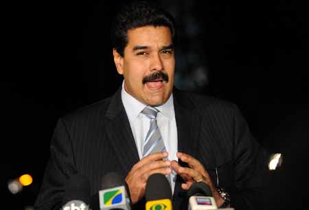 Presidente venezolano anuncia recorte de 20% en gastos "improductivos"