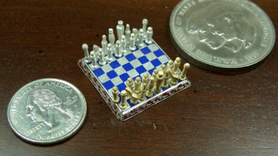El ajedrez más pequeño del mundo cuesta 3.200 euros