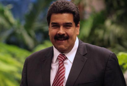 Maduro propone comité para enjuiciar a "imperialistas" por crímenes de guerra