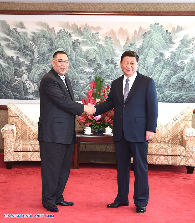 Presidente chino se reúne con jefe ejecutivo de RAE de Macao