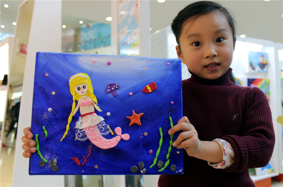 Pintura de masa en una exposición infantil de Suzhou.