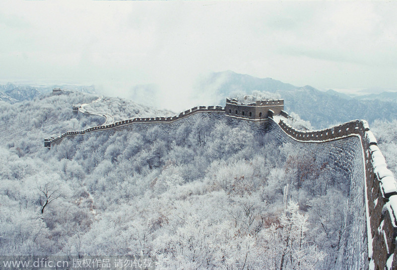 Vistas de la Gran Muralla en Mutianyu en un invierno de Pekín. [Foto/IC]