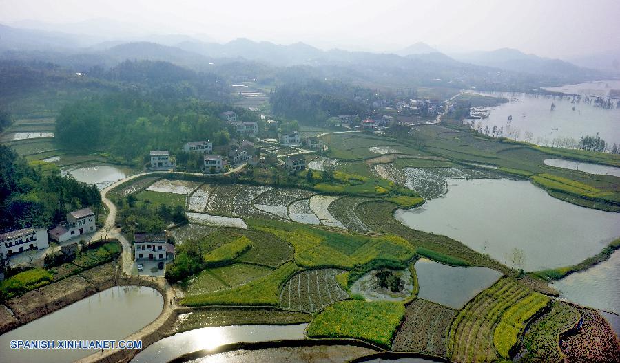 Anhui: Lago Wanfo en Condado Shucheng 6