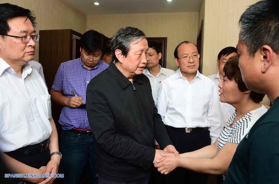 Viceprimer ministro chino extiende condolencias a familiares de víctimas del crucero Estrella de Oriente