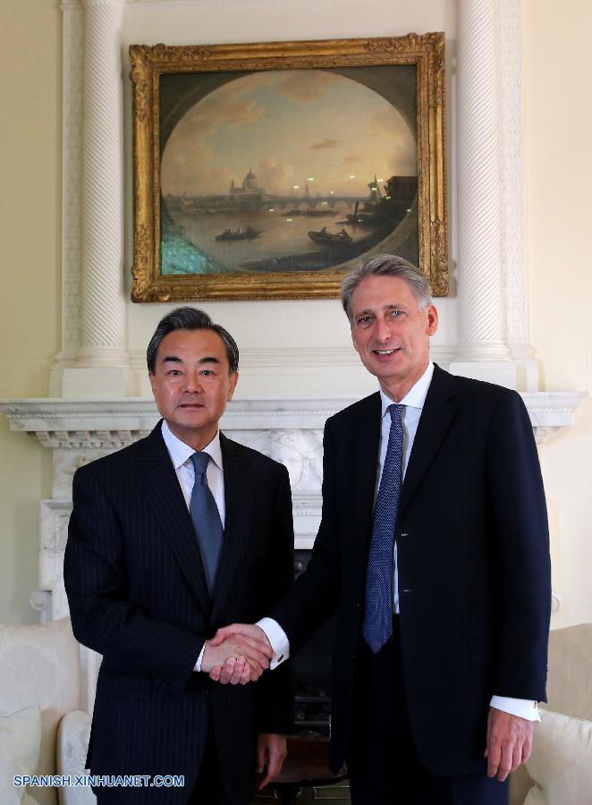 Visita de presidente chino a RU iniciará "era dorada" de lazos bilaterales: Canciller
