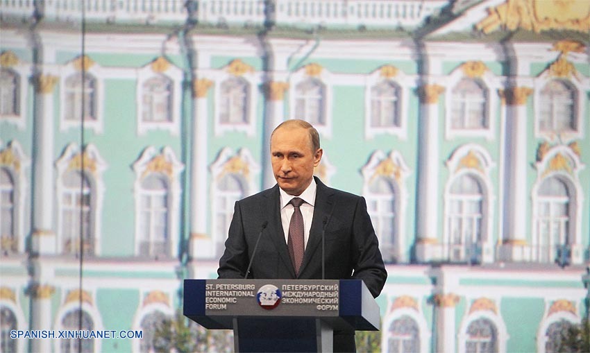 Rusia y China, lejos de formar bloques contra otros: Putin