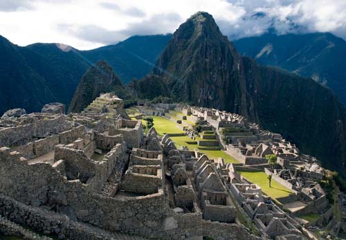 Analizan medidas para evitar congestionamiento turístico en Machu Picchu