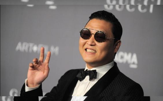 Psy estrella su Rolls Royce en China
