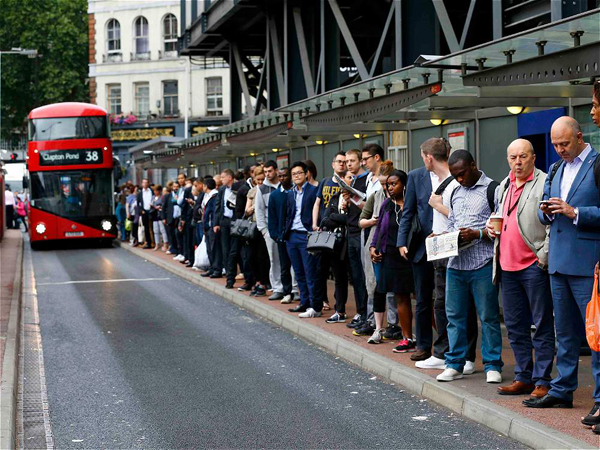 Londres:Huelga en el metro afecta a la movilidad de la ciudad