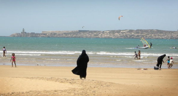 Las marroquíes piden una playa sin hombres en Tánger