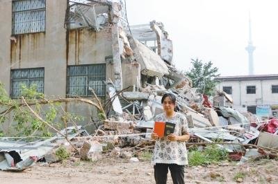 Una mujer en Kaifeng encuentra su casa demolida al regresar de vacaciones