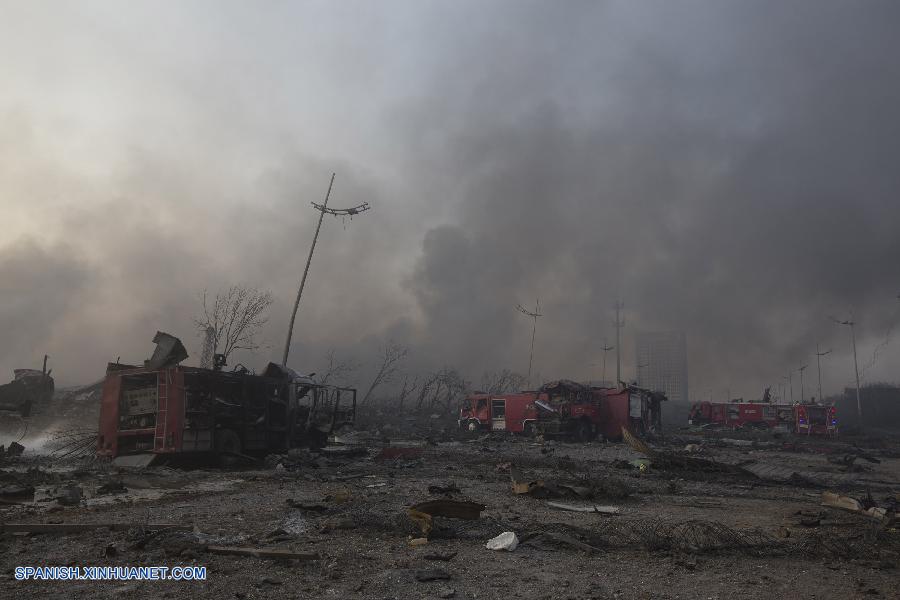 Al menos 21 bomberos muertos en explosiones de Tianjin 2