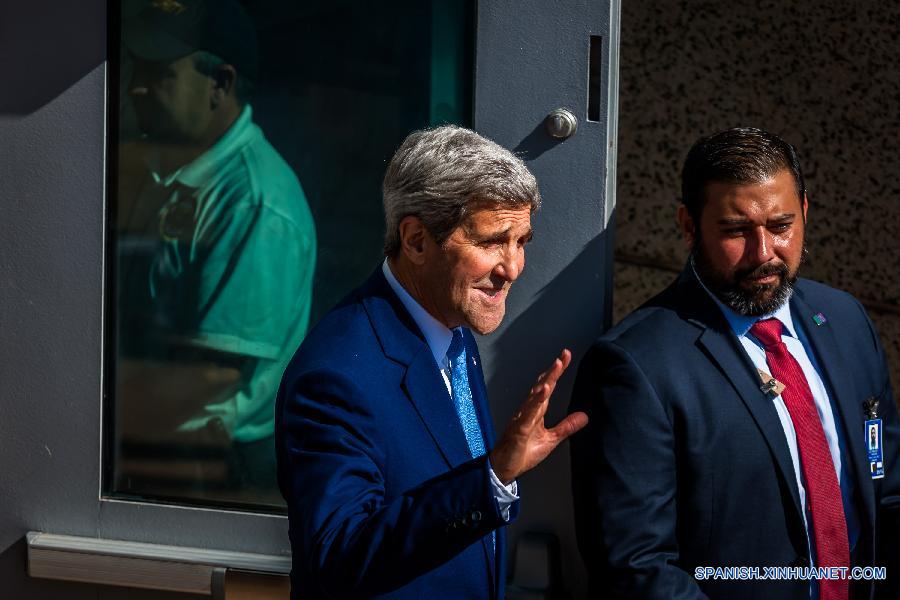 Kerry preside ceremonia inaugural de reapertura Embajada de EEUU en Cuba 2