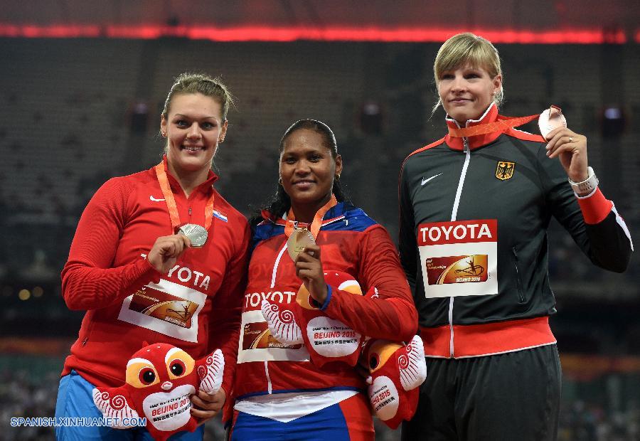 Atletismo: Cubana Caballero gana oro en lanzamiento de disco en mundial de Beijing