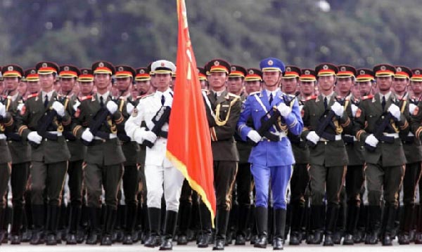 En 1987, los líderes de la Comisión Militar de China ordenaron una reforma de los uniformes ceremoniales. [Foto/news.cn]