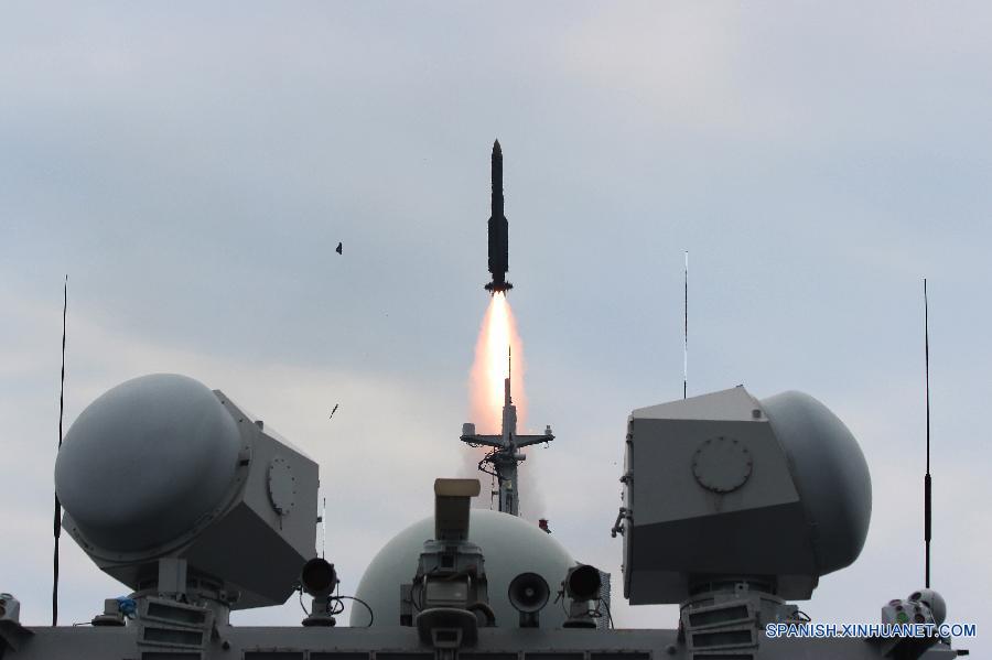 Armada de China prueba armamentos en Mar Oriental de China