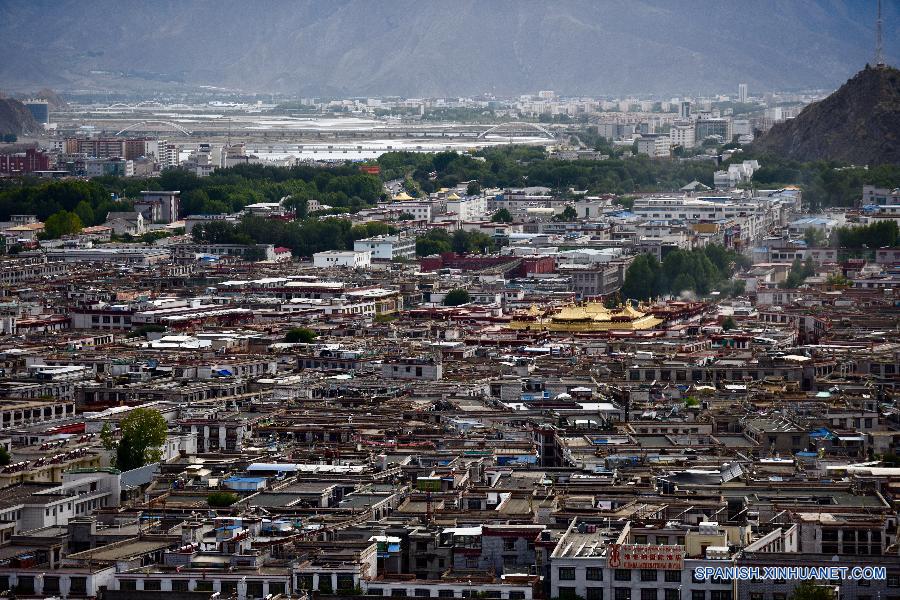 Enorme cambio en Lhasa en 50 años