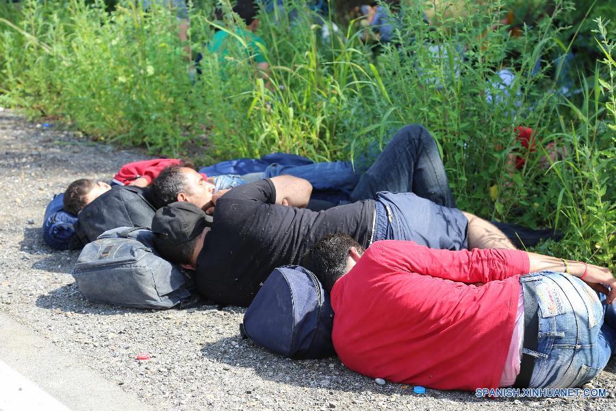 Hungría cerrará dos cruces fronterizos con Serbia durante 30 días