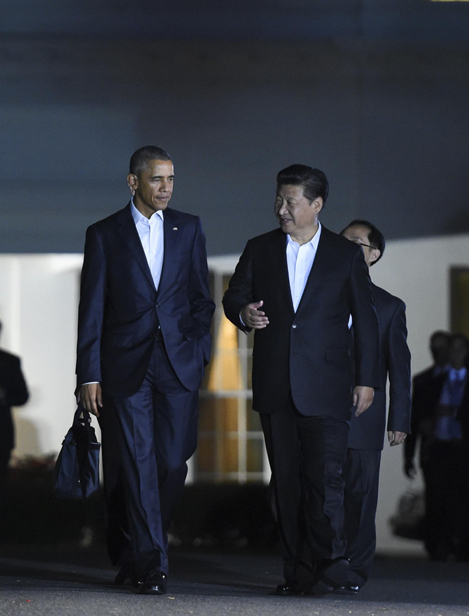 Xi Jinping y Obama pasean juntos antes de cenar
