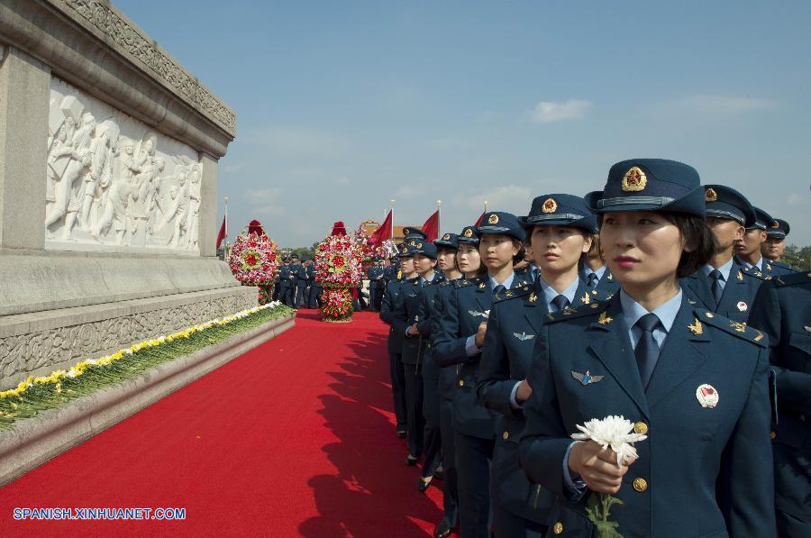 China conmemora Día de los Mártires en Plaza de Tian'anmen 3