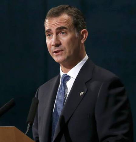 Llama rey español a la unidad durante entrega de Premios Princesa de Asturias