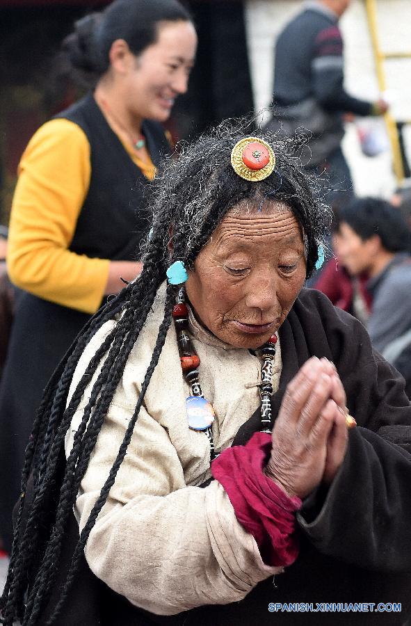 Festival anual tibetano Lhapad Duchen