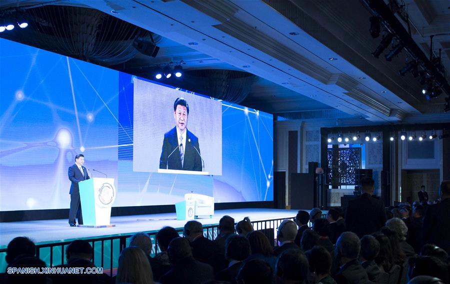 Xi aboga por conectividad mejor entre economías de Asia-Pacífico