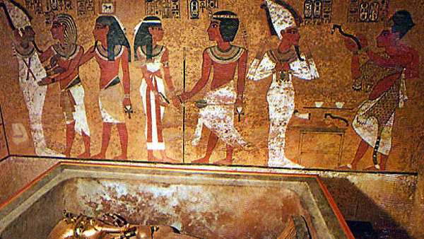 Egipto está convencido de que hay una cámara oculta en la tumba de Tutankamón