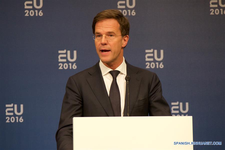 Holanda da prioridad a asunto de refugiados en agenda de su presidencia de UE