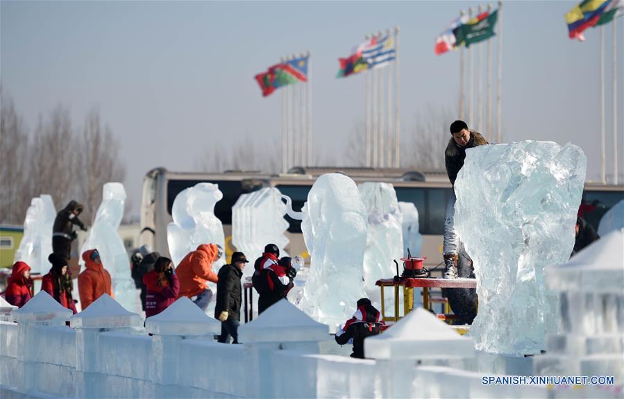 Concurso internacional de escultura de hielo de Harbin