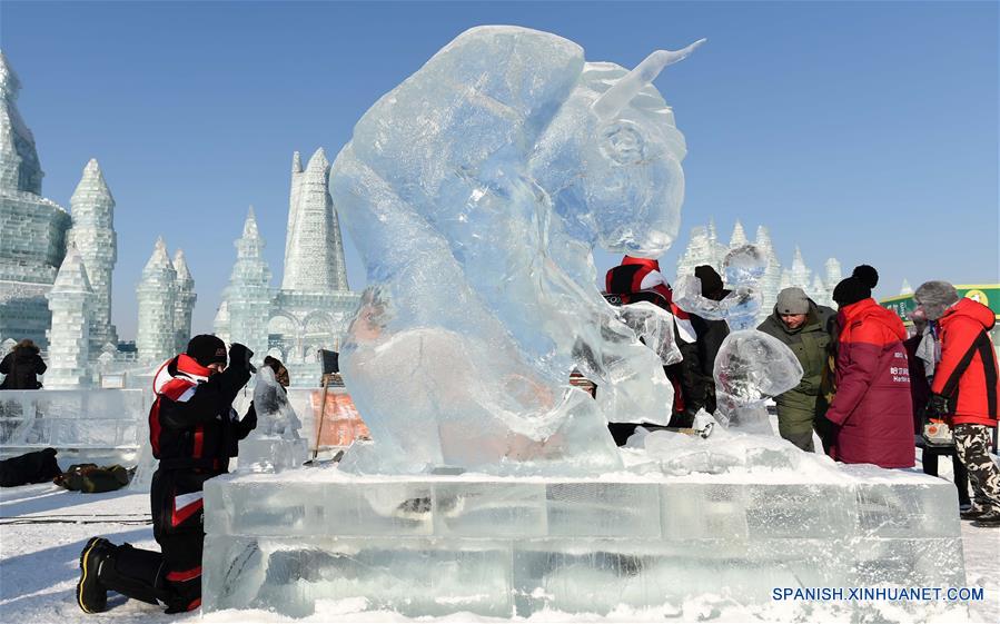 Concurso internacional de escultura de hielo de Harbin