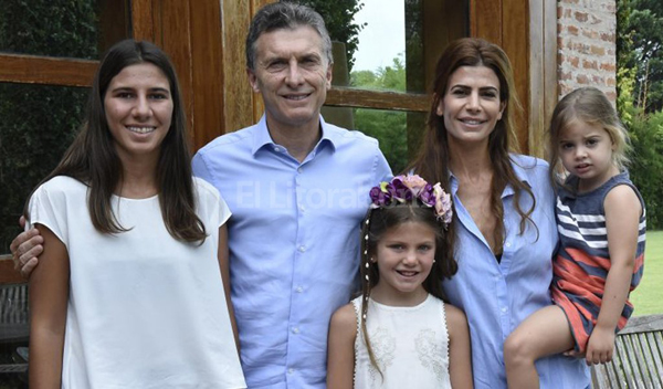 Macri recibe a las hijas de Nisman en el primer año de su muerte