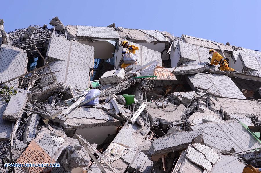 Suman 33 muertos por sismo en Taiwan, parte continental ofrece ayuda 2