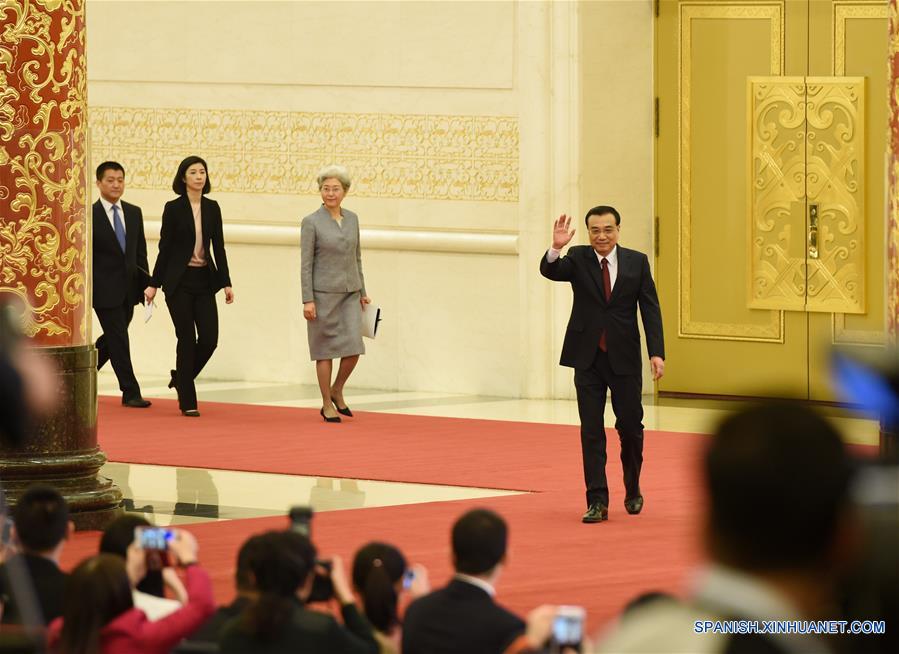 Intereses comunes entre China y Estados Unidos mayores que diferencias, según premier Li