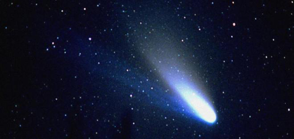 La Tierra está a punto de atravesar la cola del cometa Halley