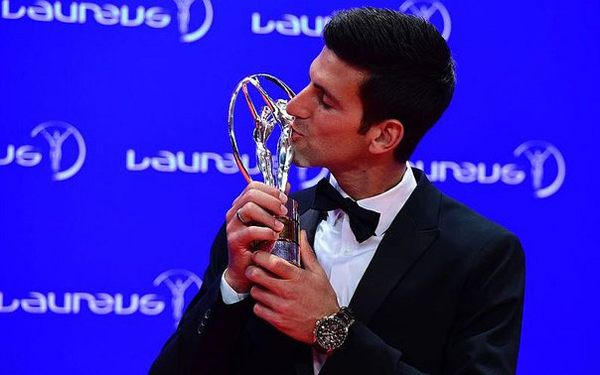 Djokovic y Serena Williams ganan los Premios Laureus