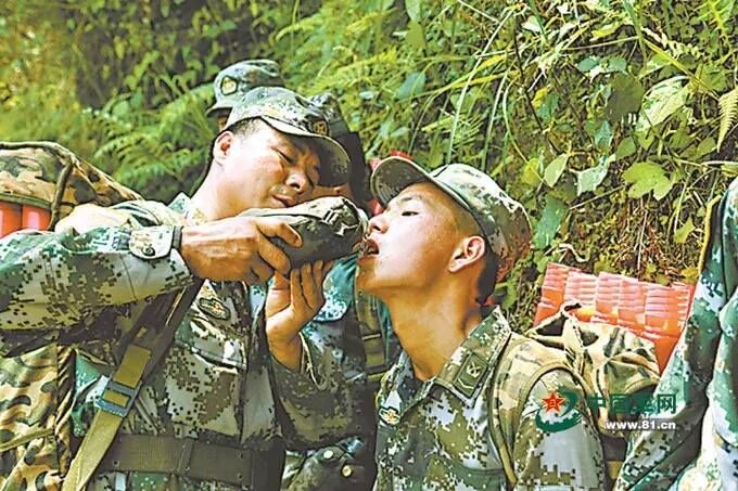 Retiran 18.000 minas antipersona en la frontera China-Vietnam