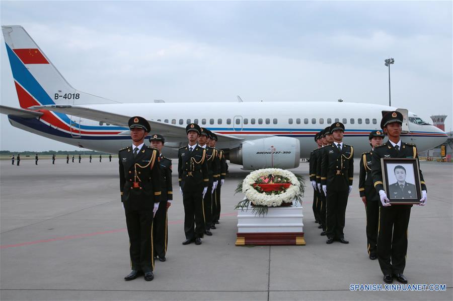 Llega a China cuerpo de pacificador chino muerto en Mali